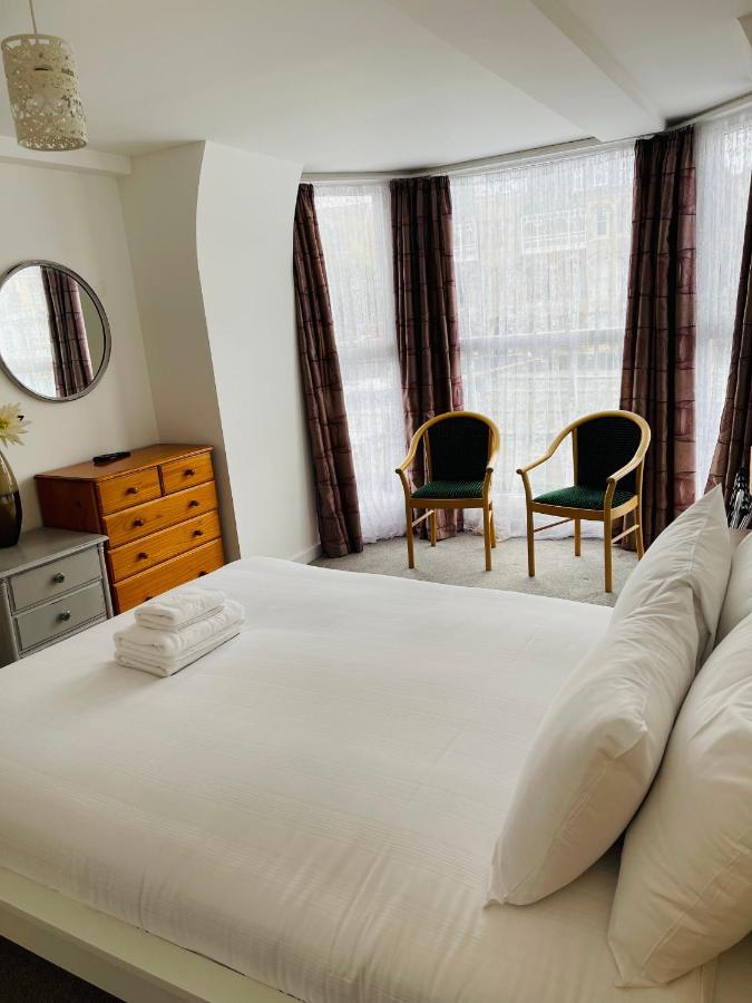 Runnacleave Court Apartment Ilfracombe Bagian luar foto